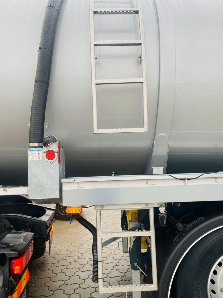 Tank semi-trailer D-TEC Gülletanker SV 2011  "SV2006 BASIC": picture 6