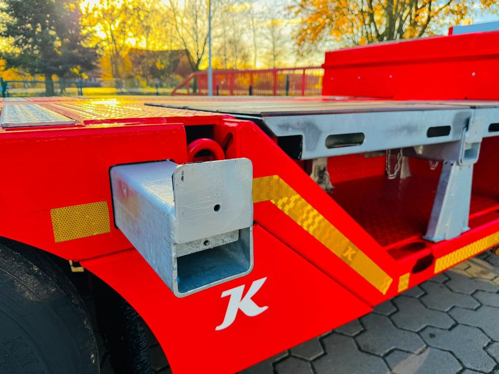 New Low loader semi-trailer Kässbohrer SLAR3 Ausziehbares Tiefbett mit Radmulden Kässbohrer SLAR3 Tele Tiefbett Radmulden metallisiert: picture 10 New Low loader semi-trailer Kässbohrer SLAR3 Ausziehbares Tiefbett mit Radmulden Kässbohrer SLAR3 Tele Tiefbett Radmulden metallisiert: picture 10