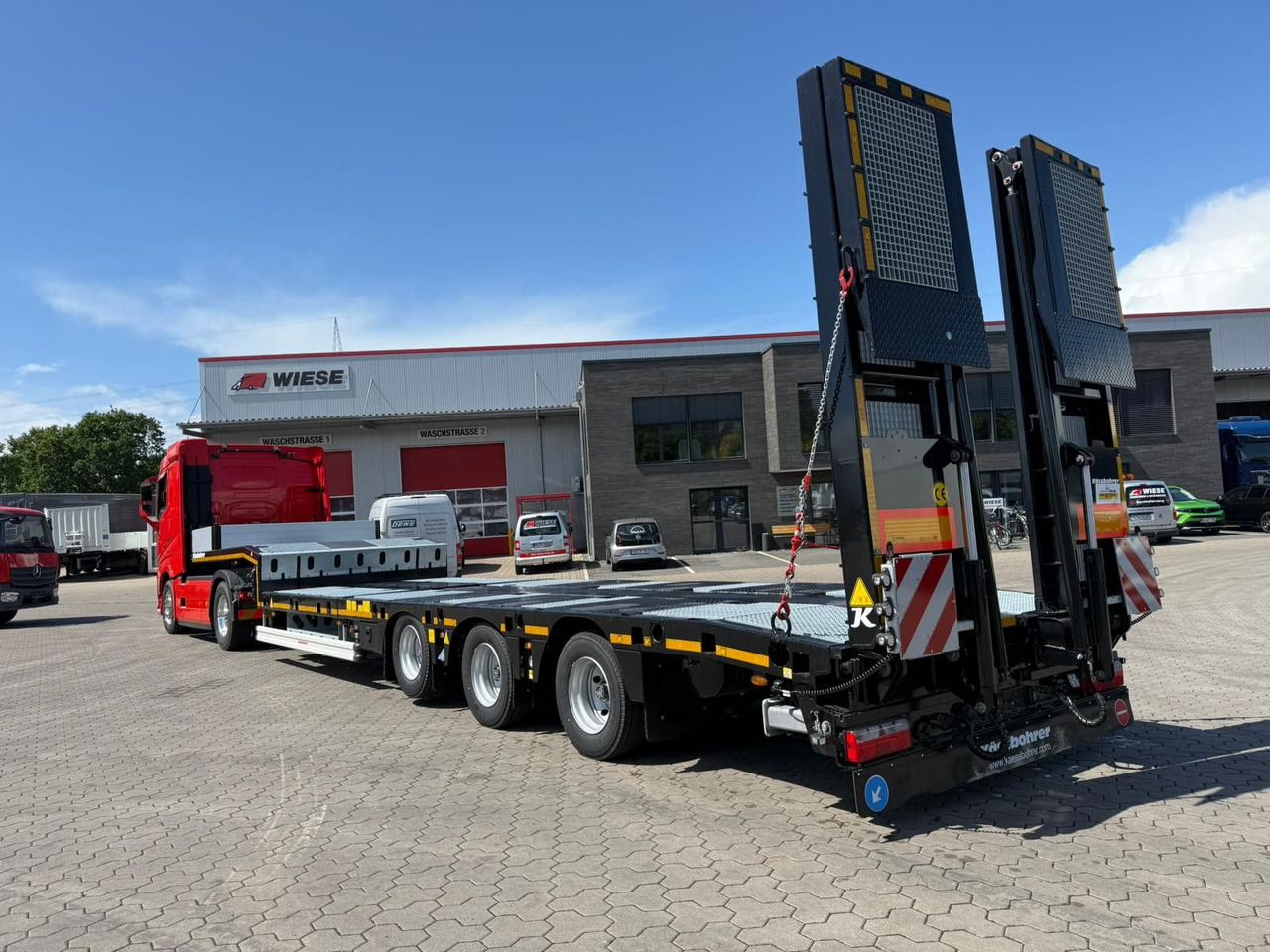 Low loader semi-trailer Kässbohrer SLS.HS Tieflader mit hydr. Schwanenhals: picture 12