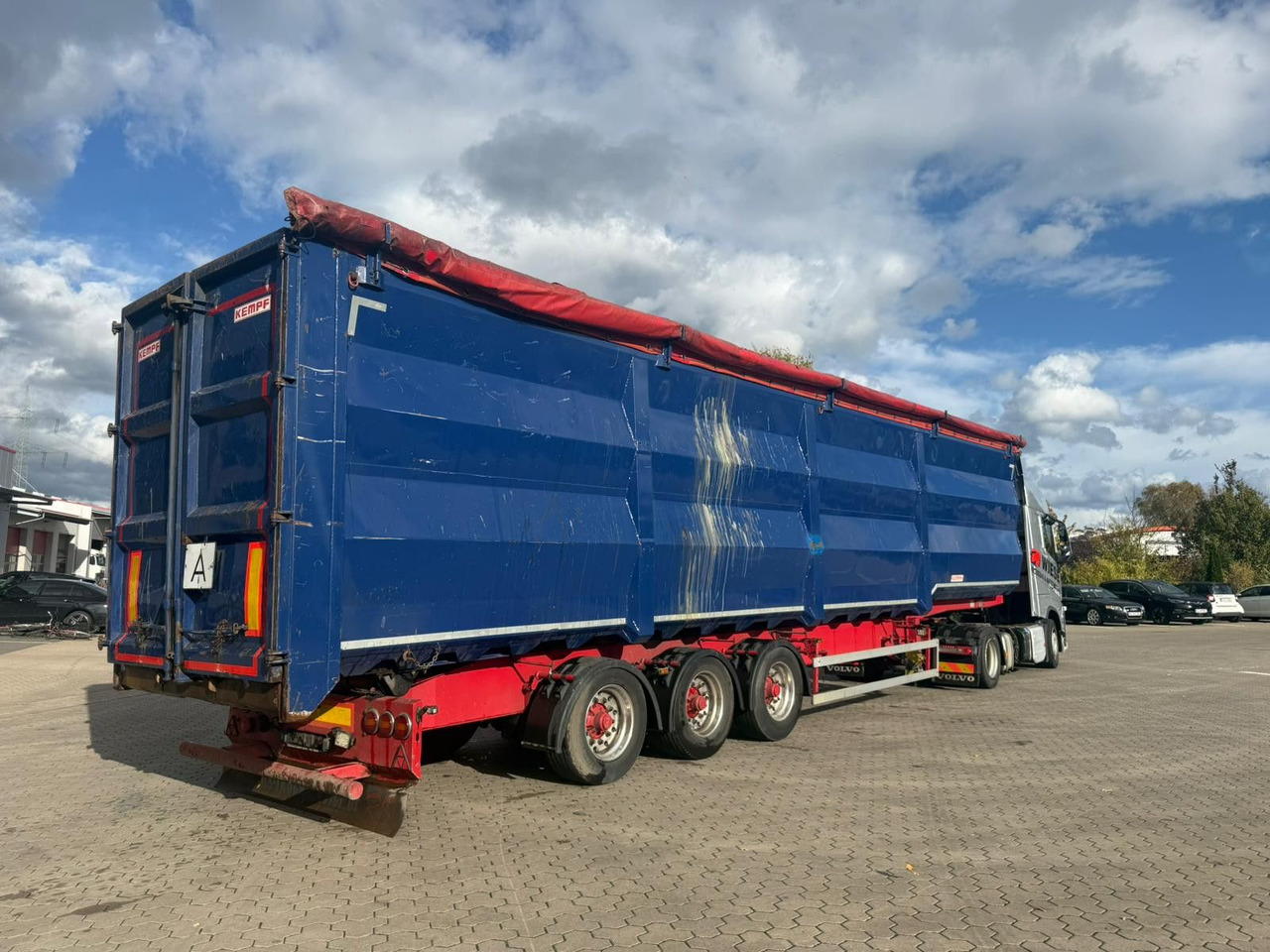 Kempf SKM 35/3 Großraummulde für Schrott 85m³ - Tipper semi-trailer: picture 3 Kempf SKM 35/3 Großraummulde für Schrott 85m³ - Tipper semi-trailer: picture 3
