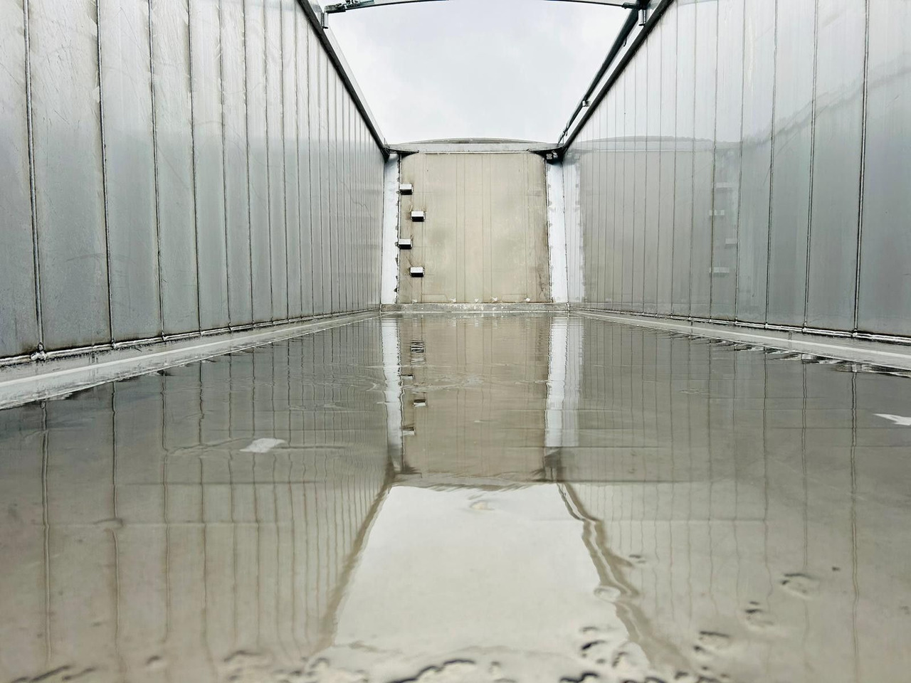 Tipper semi-trailer Kempf SKM 36/3 AK Alu Kipper 55 m³ Waschgerät: picture 10