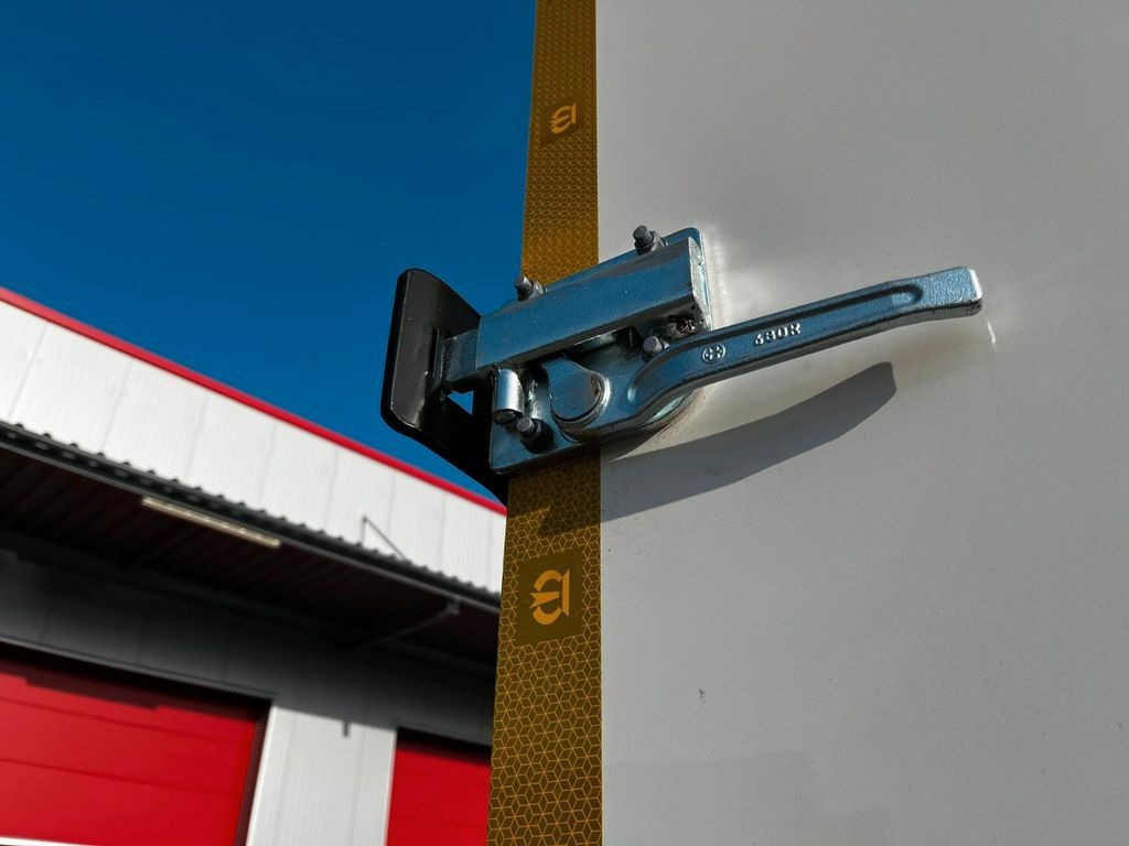Closed box semi-trailer Krone Koffer mit Ladebordwand Sofort Verfügbar!: picture 9