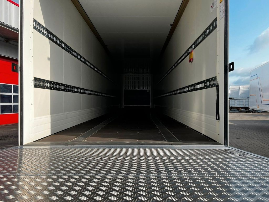 Closed box semi-trailer Krone Koffer mit Ladebordwand Sofort Verfügbar!: picture 6
