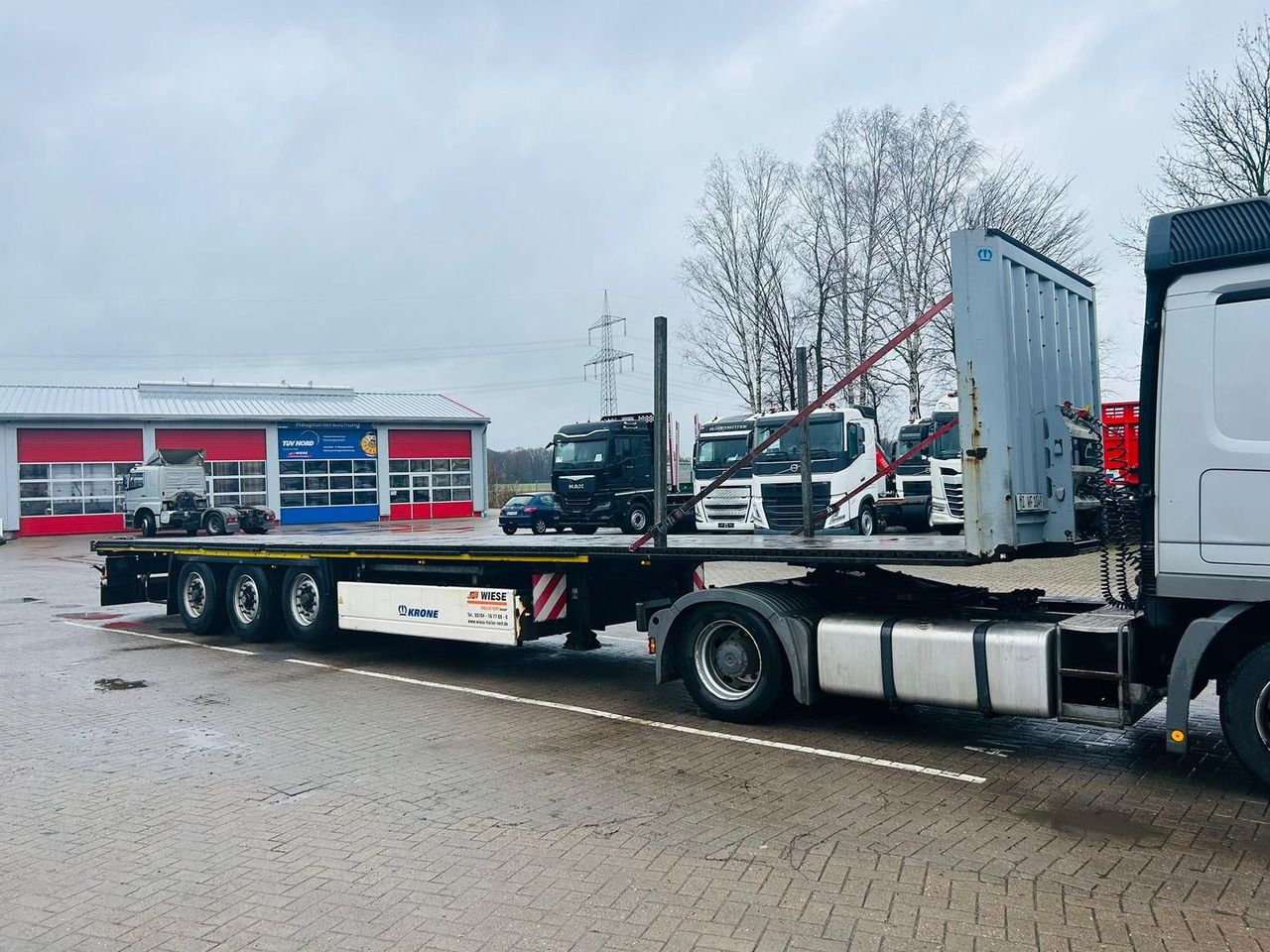 Krone SD Plattform Auflieger - Dropside/ Flatbed semi-trailer: picture 1 Krone SD Plattform Auflieger - Dropside/ Flatbed semi-trailer: picture 1