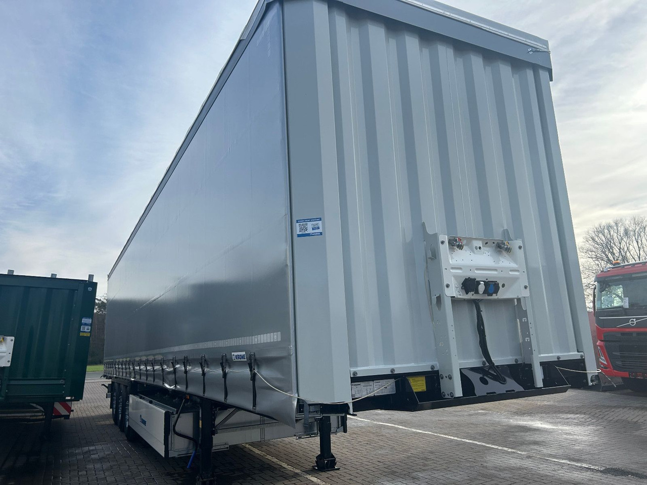 Krone SDP 27 - 5 Stück sofort verfügbar! - Curtainsider semi-trailer: picture 5 Krone SDP 27 - 5 Stück sofort verfügbar! - Curtainsider semi-trailer: picture 5