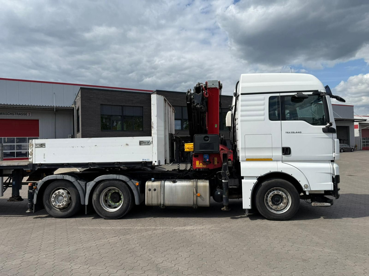 MAN TGX 26.440 6x2 mit HMF 3000-5 Kran - Crane truck: picture 3 MAN TGX 26.440 6x2 mit HMF 3000-5 Kran - Crane truck: picture 3