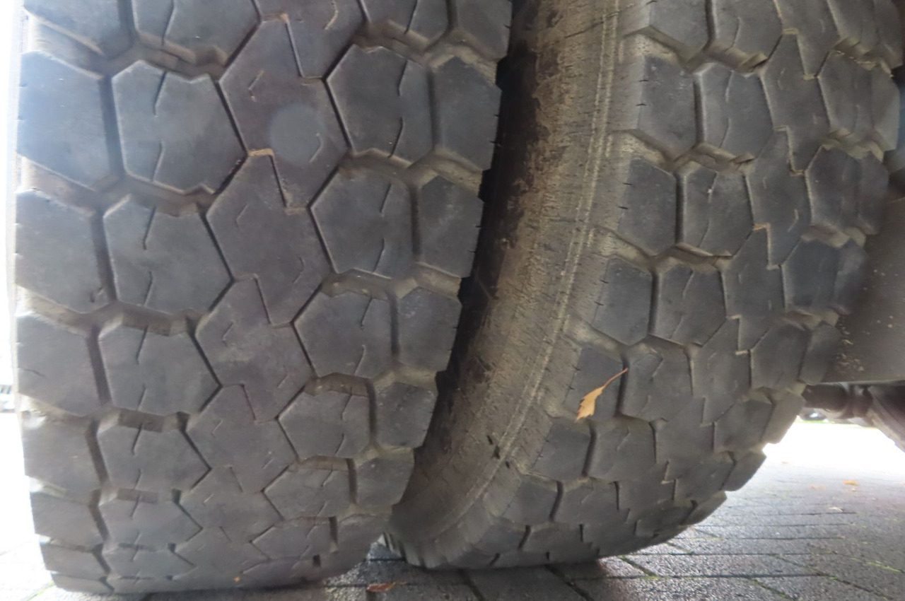 Mercedes-Benz Axor  1833 L - Glastransporter Kran Palfinger on lease Mercedes-Benz Axor  1833 L - Glastransporter Kran Palfinger: picture 15