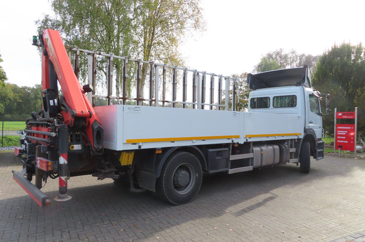 Mercedes-Benz Axor 1833 L - Glastransporter Kran Palfinger - Crane truck: picture 1 Mercedes-Benz Axor 1833 L - Glastransporter Kran Palfinger - Crane truck: picture 1