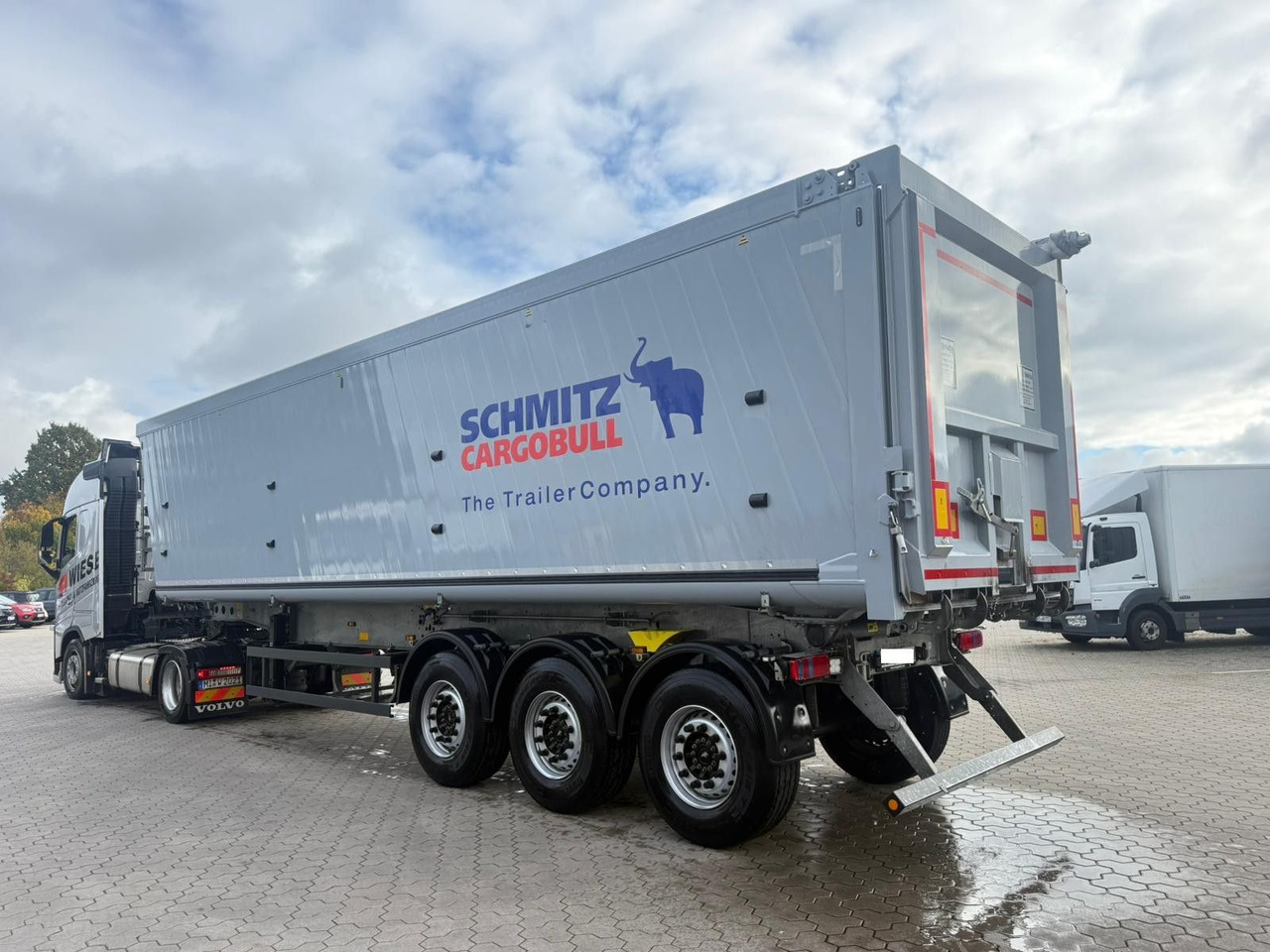 Schmitz Cargobull SCB S3D Alu Kipper 60m³ Fast Neuwertig OKUSLIDE - Tipper semi-trailer: picture 5 Schmitz Cargobull SCB S3D Alu Kipper 60m³ Fast Neuwertig OKUSLIDE - Tipper semi-trailer: picture 5