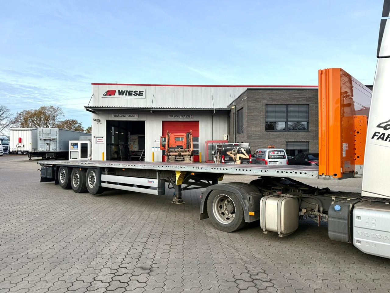 Schmitz Cargobull SCB S3T 3-Achs Plattform Auflieger Guter Zustand - Dropside/ Flatbed semi-trailer: picture 1 Schmitz Cargobull SCB S3T 3-Achs Plattform Auflieger Guter Zustand - Dropside/ Flatbed semi-trailer: picture 1
