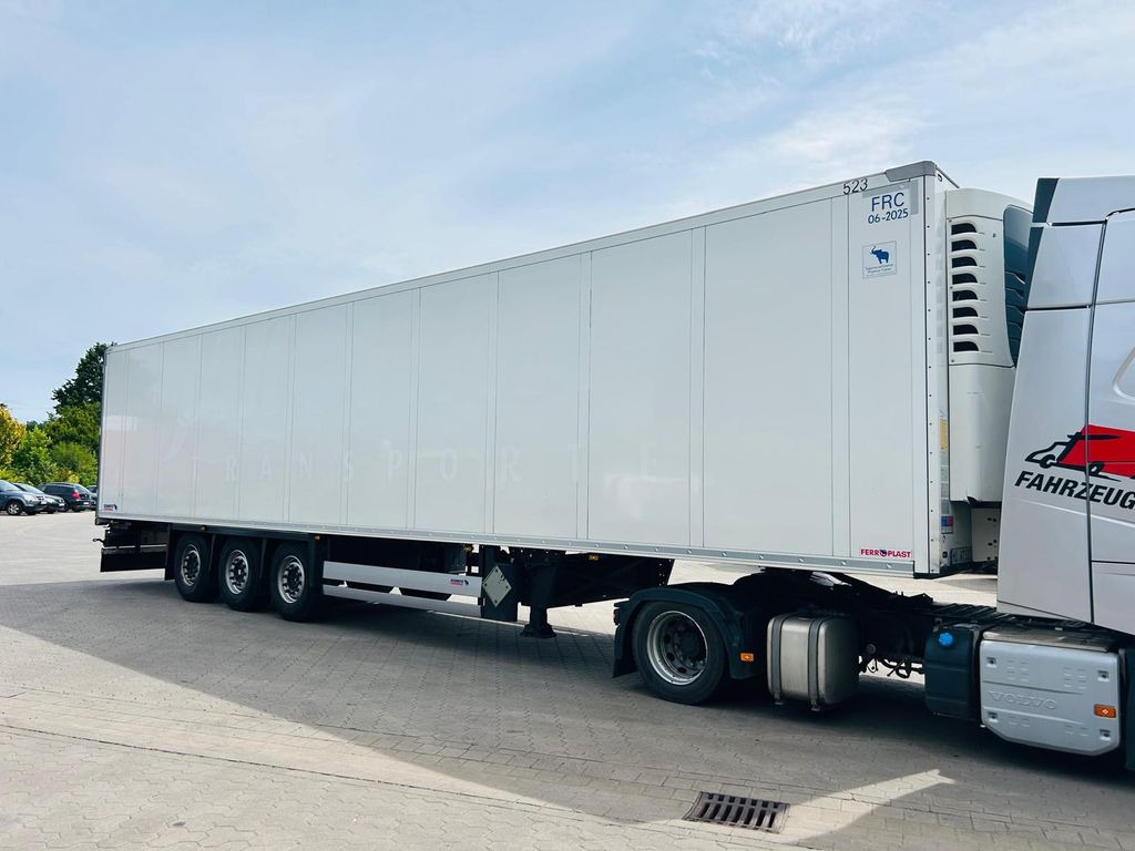 Schmitz Cargobull SKO 24 /L FP 45 Cool Pharma Zertifikat - Refrigerator semi-trailer: picture 4 Schmitz Cargobull SKO 24 /L FP 45 Cool Pharma Zertifikat - Refrigerator semi-trailer: picture 4