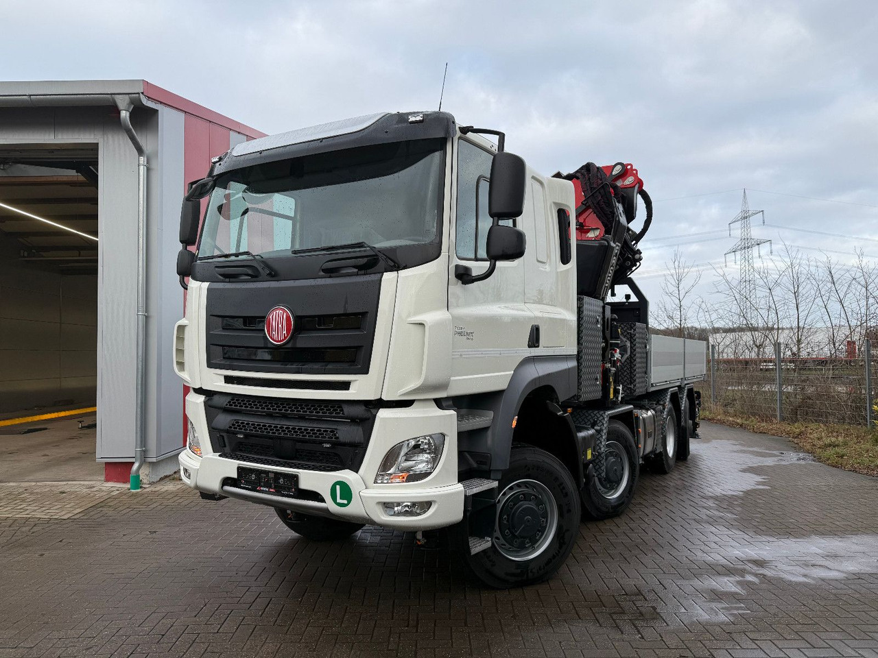 Tatra 41.500 8x8 Phoenix Fassi F710 Kran - Dropside/ Flatbed truck, Crane truck: picture 3 Tatra 41.500 8x8 Phoenix Fassi F710 Kran - Dropside/ Flatbed truck, Crane truck: picture 3