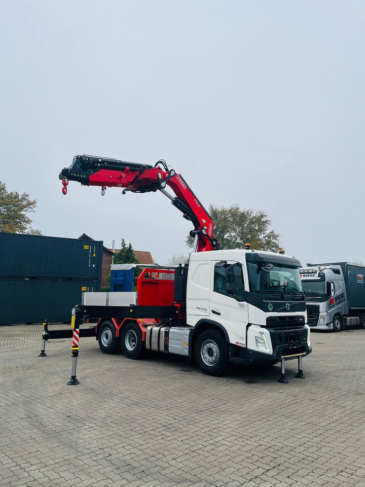 Volvo FMX 540 6x2 mit Kran Fassi F545.2.28 - Tractor unit: picture 4 Volvo FMX 540 6x2 mit Kran Fassi F545.2.28 - Tractor unit: picture 4