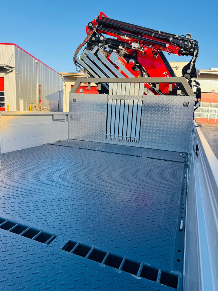 Volvo FH500 6x2 mit Fassi F545 2.27 JIB Winde sofort - Dropside/ Flatbed truck, Crane truck: picture 5 Volvo FH500 6x2 mit Fassi F545 2.27 JIB Winde sofort - Dropside/ Flatbed truck, Crane truck: picture 5