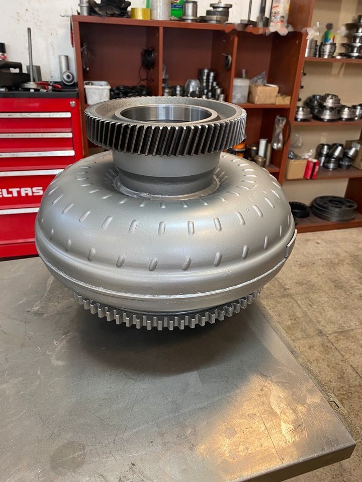 Volvo L110F-L120E-L120F,L150C-L180C (11038460,11038459,15123137,17237591,11037848,11144472 ) - Transmission for Wheel loader: picture 2 Volvo L110F-L120E-L120F,L150C-L180C (11038460,11038459,15123137,17237591,11037848,11144472 ) - Transmission for Wheel loader: picture 2