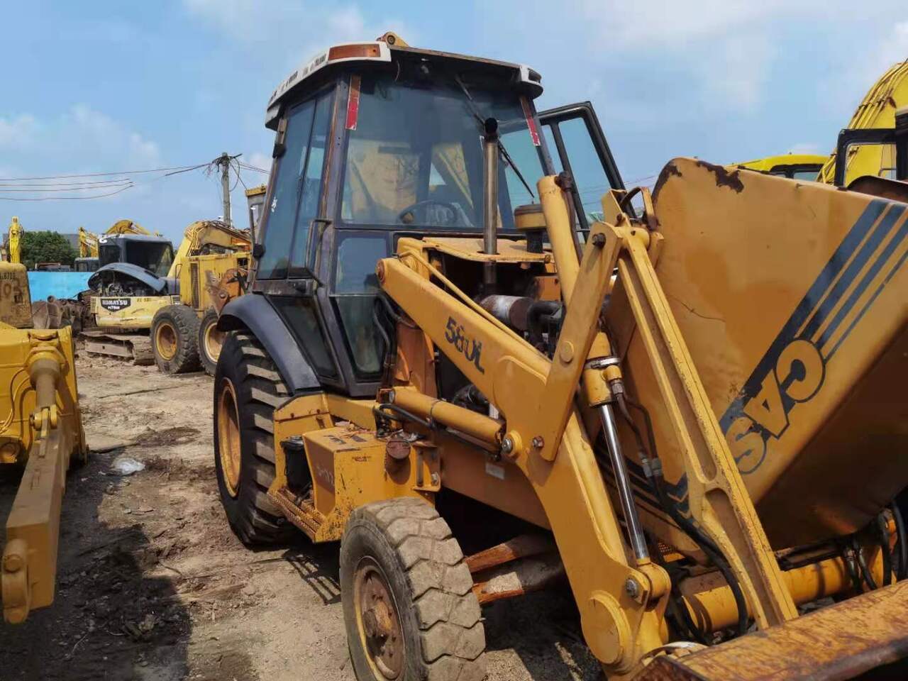 CASE 580L - Backhoe loader: picture 2 CASE 580L - Backhoe loader: picture 2