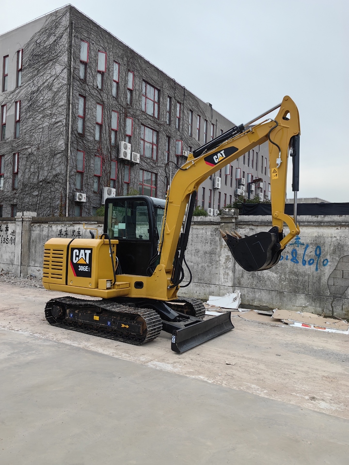 CATERPILLAR 306E2 - Mini excavator: picture 5 CATERPILLAR 306E2 - Mini excavator: picture 5
