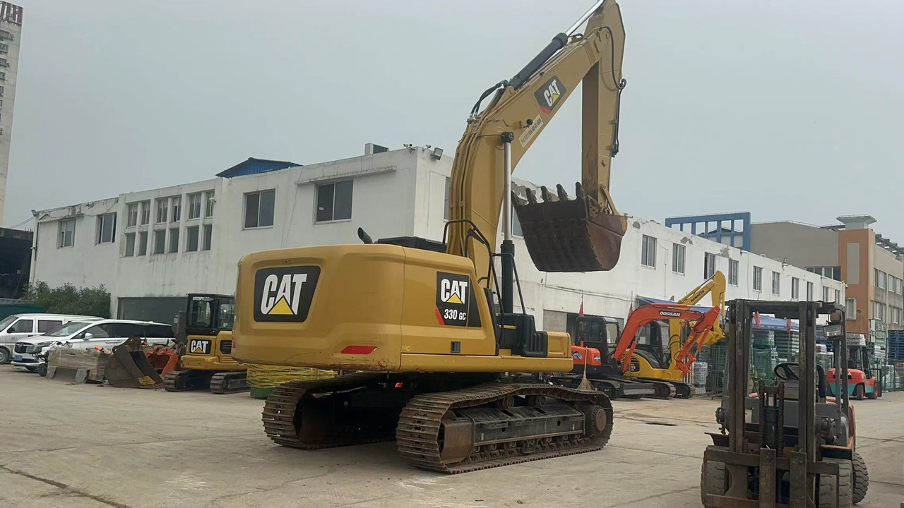 CATERPILLAR 330GC - Crawler excavator: picture 1 CATERPILLAR 330GC - Crawler excavator: picture 1
