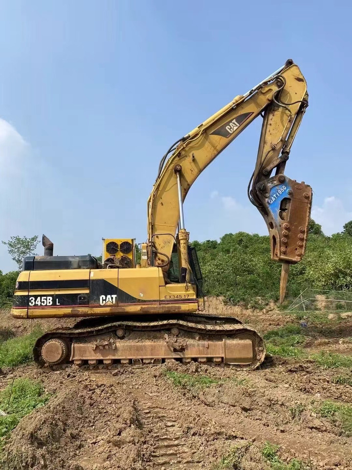 CATERPILLAR 345B - Crawler excavator: picture 3 CATERPILLAR 345B - Crawler excavator: picture 3