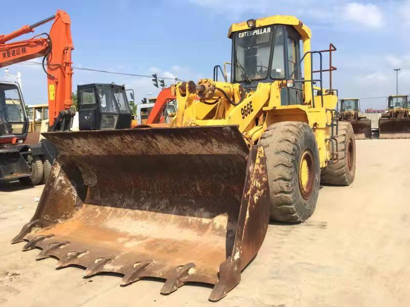 CATERPILLAR 966E - Wheel loader: picture 1 CATERPILLAR 966E - Wheel loader: picture 1