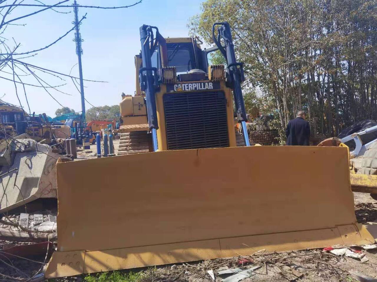 CATERPILLAR D6R Imported machine - Bulldozer: picture 2 CATERPILLAR D6R Imported machine - Bulldozer: picture 2