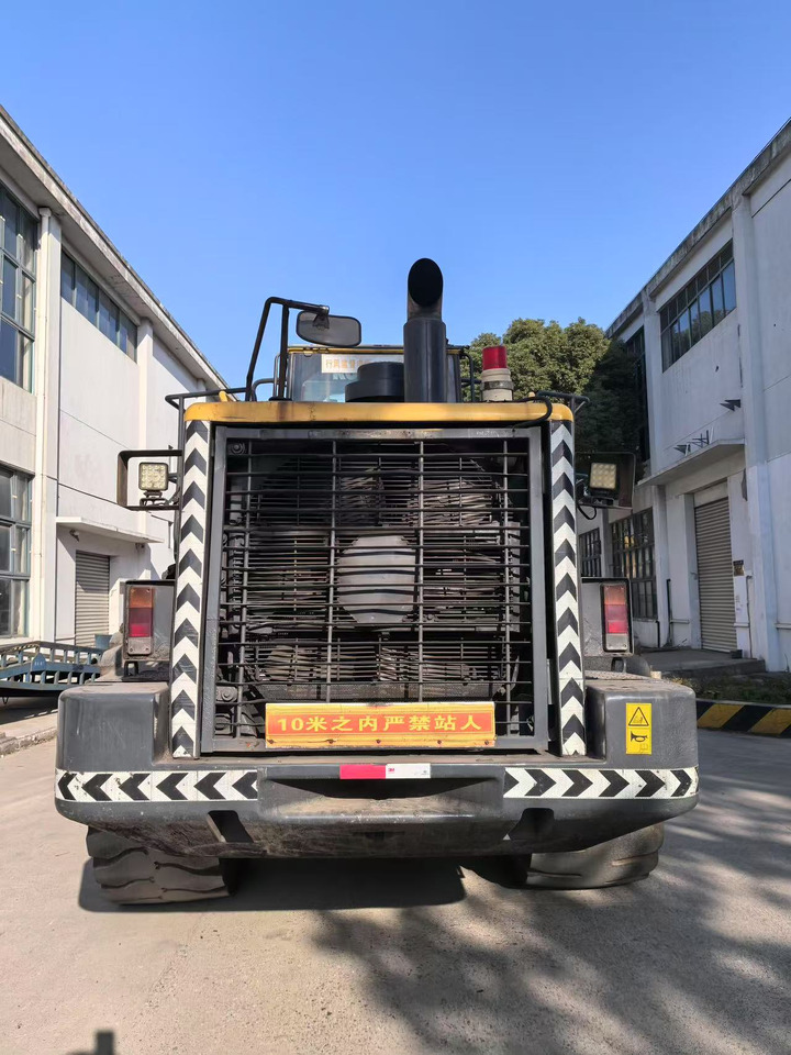 KOMATSU WA500-6 - Construction machinery: picture 4 KOMATSU WA500-6 - Construction machinery: picture 4