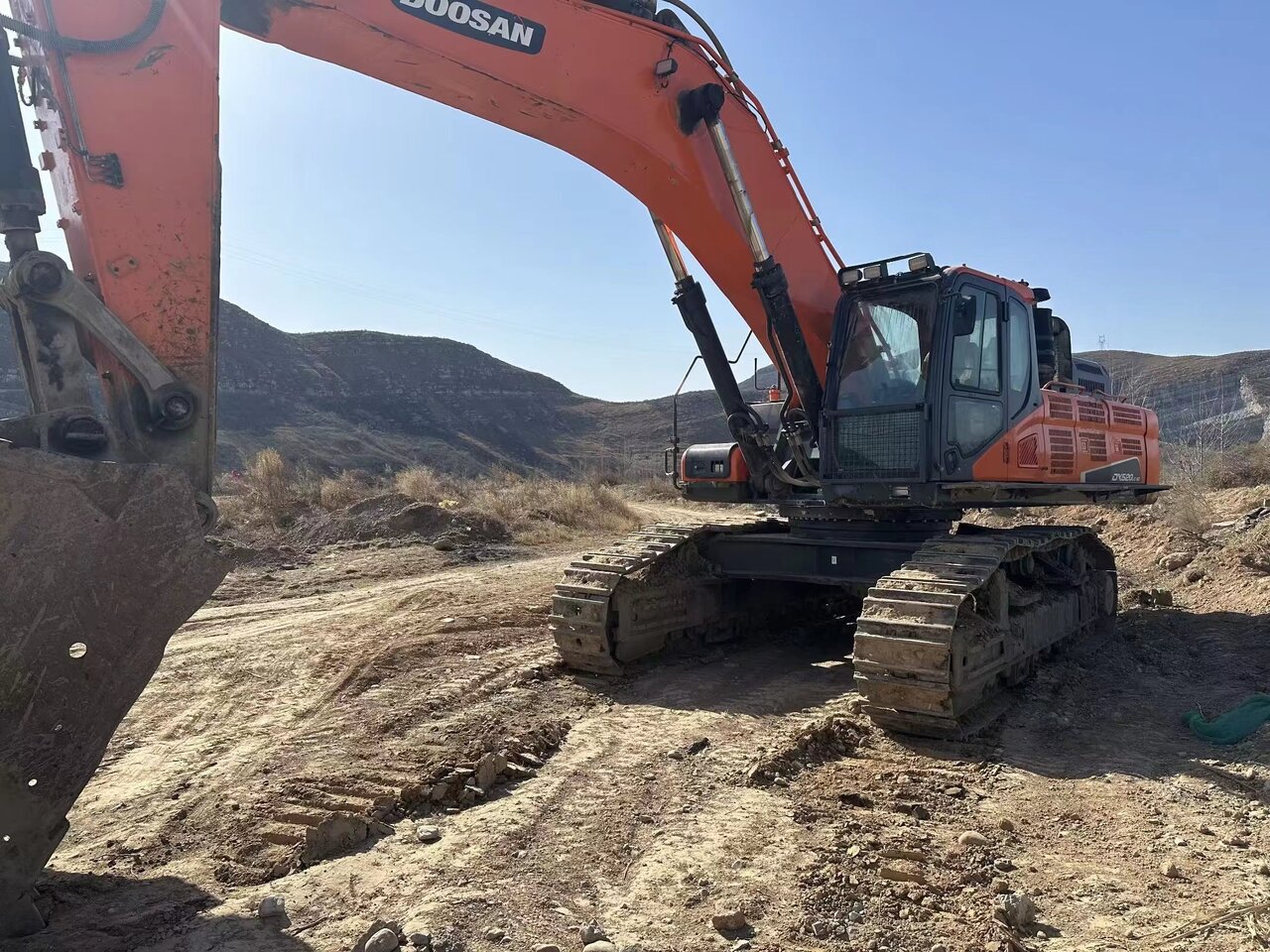 DOOSAN DOOSAN DH520LC-9C - Crawler excavator: picture 1 DOOSAN DOOSAN DH520LC-9C - Crawler excavator: picture 1