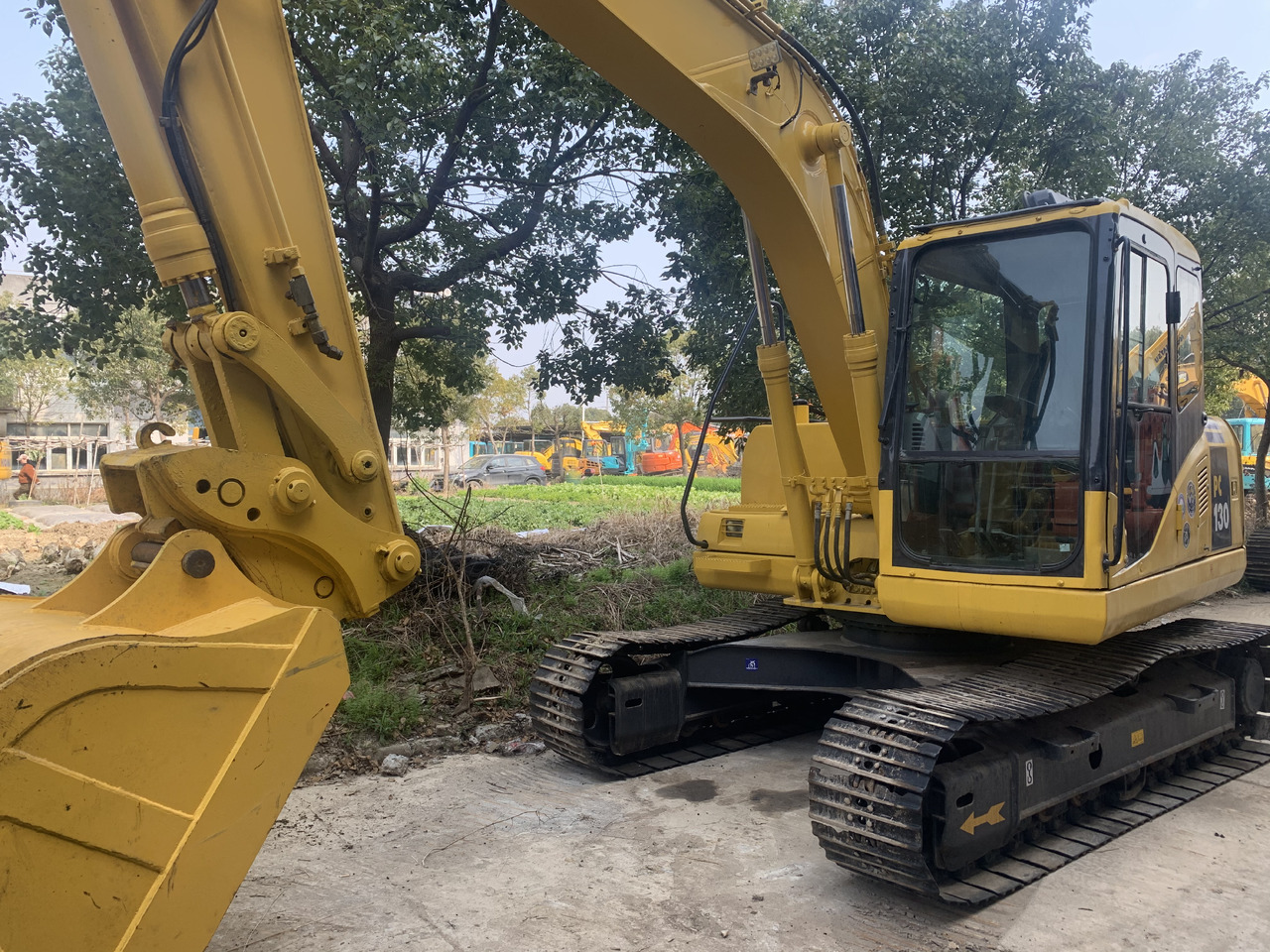 KOMATSU PC130-7 - Crawler excavator: picture 1 KOMATSU PC130-7 - Crawler excavator: picture 1