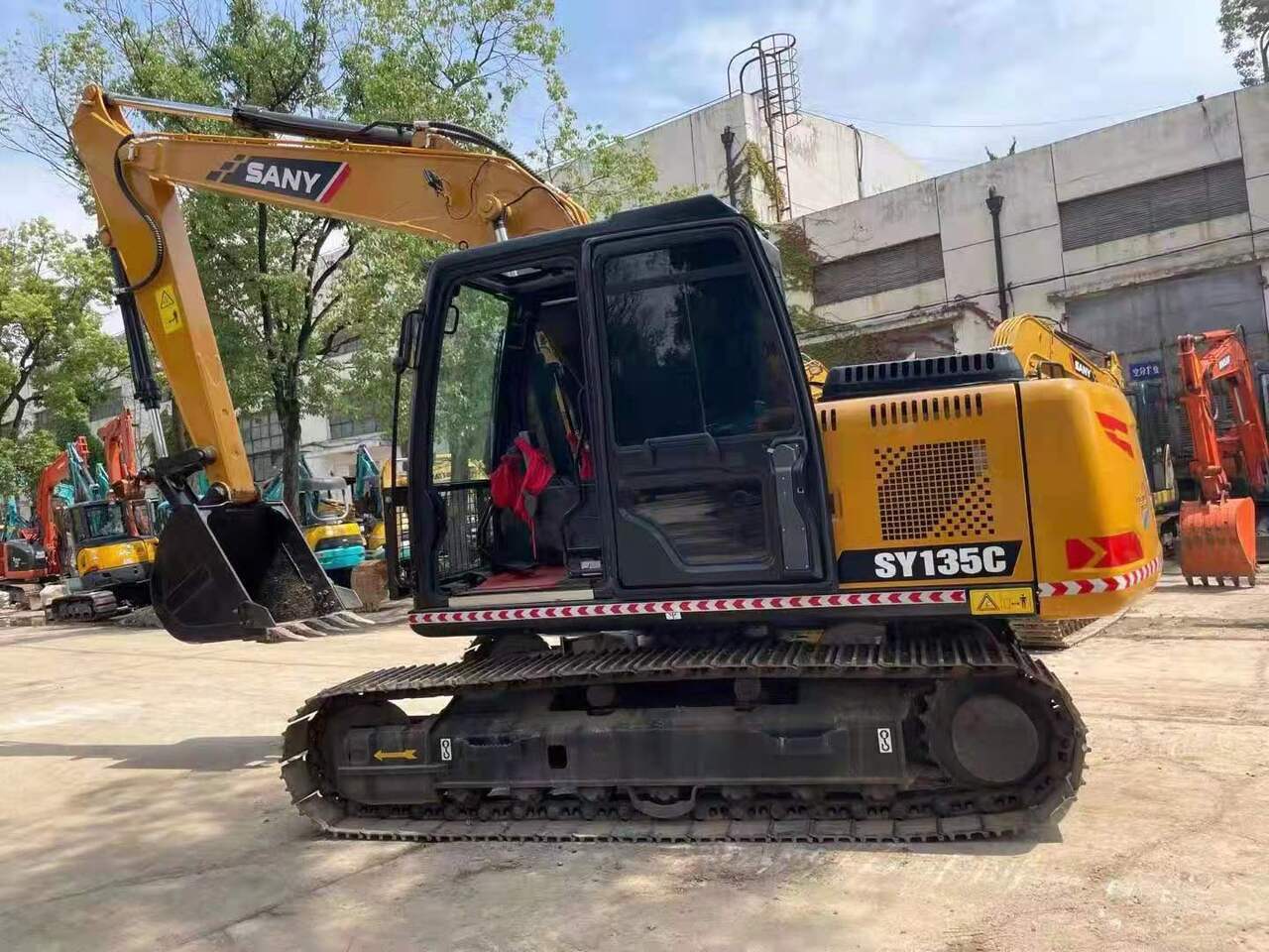 SANY SY135C - Crawler excavator: picture 1 SANY SY135C - Crawler excavator: picture 1