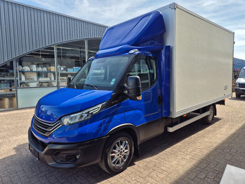Iveco Daily 35S18 3.0D Koffer/ Xenon/ Airco - Box van: picture 5 Iveco Daily 35S18 3.0D Koffer/ Xenon/ Airco - Box van: picture 5