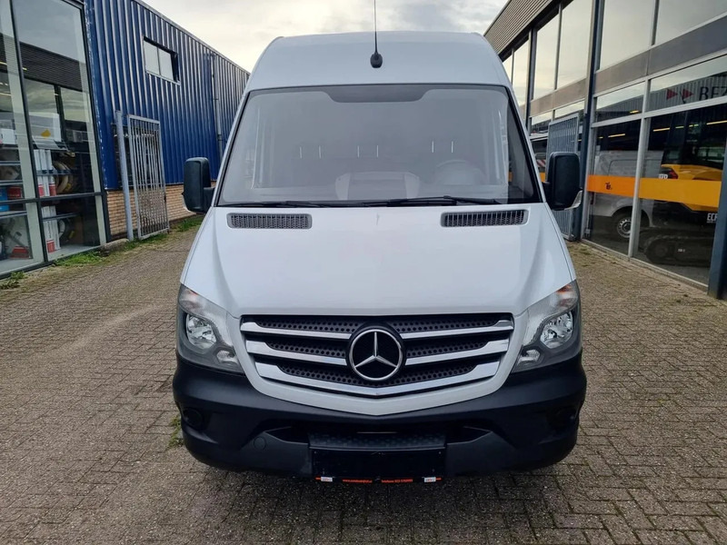 Mercedes-Benz Sprinter 314 CDI/ L2H2/ Aut./ Airco/ Camera/ Navi - Panel van: picture 3 Mercedes-Benz Sprinter 314 CDI/ L2H2/ Aut./ Airco/ Camera/ Navi - Panel van: picture 3