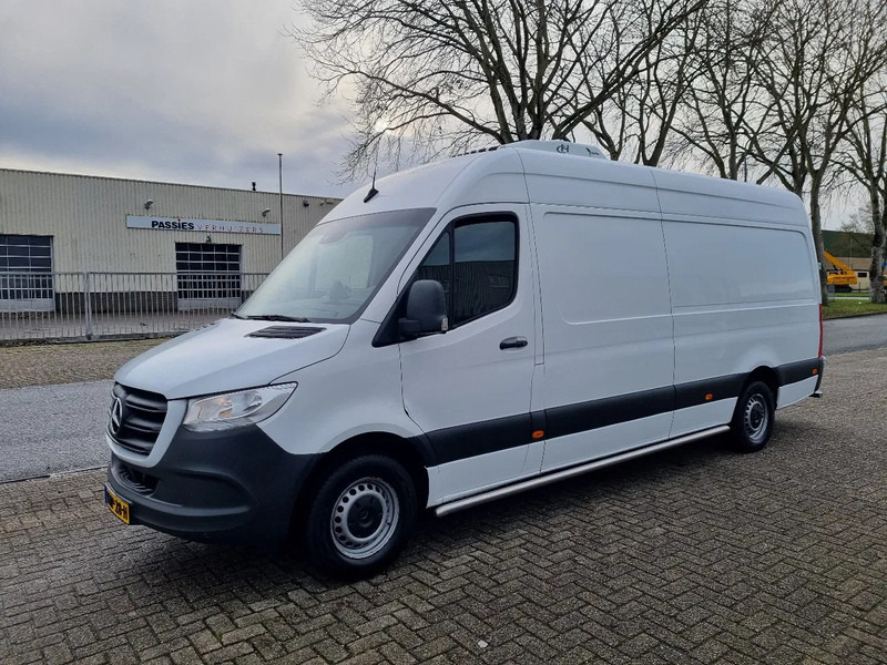 Mercedes-Benz Sprinter 317 CDI Koelwagen Konvekta +20C/-20C ST 230V - Refrigerated van: picture 4 Mercedes-Benz Sprinter 317 CDI Koelwagen Konvekta +20C/-20C ST 230V - Refrigerated van: picture 4