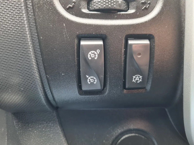 Refrigerated van Renault Trafic 2.0 CDTI 120 PK L2 Koelwagen Denso -7 'C Euro 6: picture 17