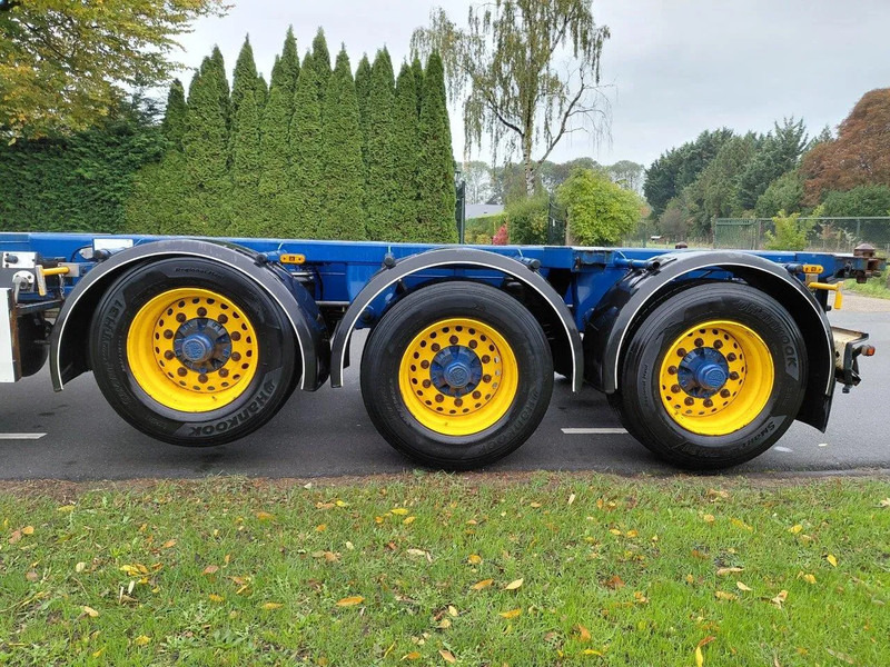 D-Tec FT-43-03V - Container transporter/ Swap body semi-trailer: picture 5 D-Tec FT-43-03V - Container transporter/ Swap body semi-trailer: picture 5