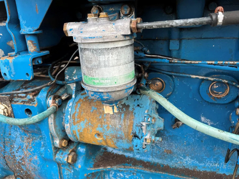 Ford 5000 5000 2WD Agricultural Tractor - Farm tractor: picture 5 Ford 5000 5000 2WD Agricultural Tractor - Farm tractor: picture 5