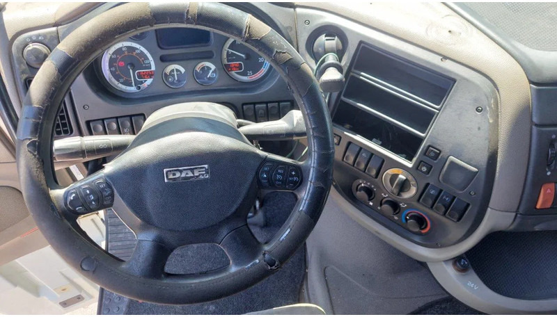 Tractor unit DAF XF 105.410 4x2: picture 8