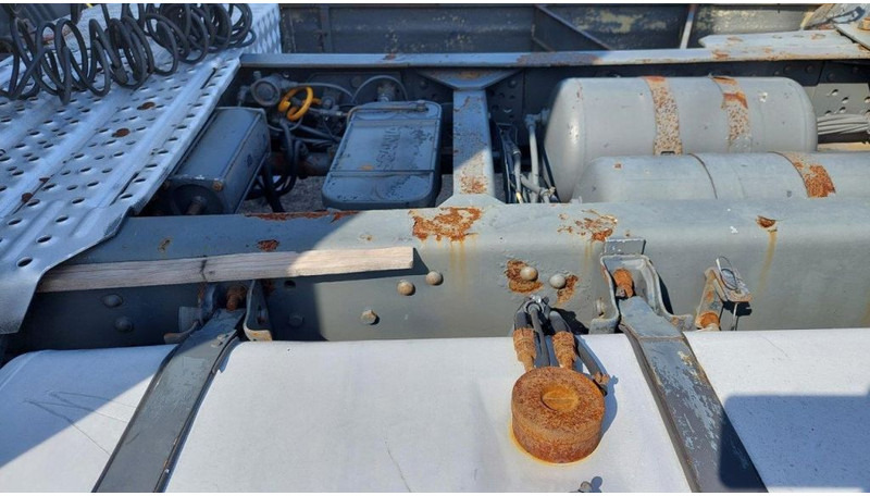 Tractor unit Scania R124-360 124 360: picture 11