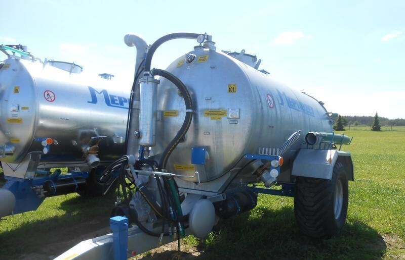 MEPROZET Güllefässer/ Slurry tank/ Beczkowóz T-528/5 (PN60/3) - Slurry tanker: picture 1 MEPROZET Güllefässer/ Slurry tank/ Beczkowóz T-528/5 (PN60/3) - Slurry tanker: picture 1