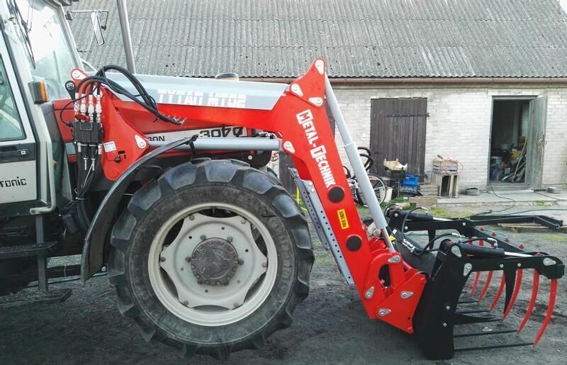 Metal-Technik MASSEY FERGUSON MT-03 - Front loader for tractor for Farm tractor: picture 1 Metal-Technik MASSEY FERGUSON MT-03 - Front loader for tractor for Farm tractor: picture 1