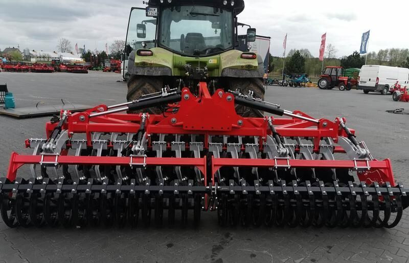 New ZABIEL 4H - Disc harrow: picture 1 New ZABIEL 4H - Disc harrow: picture 1