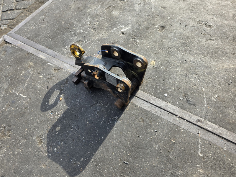 Caterpillar snelwissel cw05 mechanisch coupler mechanisch cw05 - Quick coupler for Construction machinery: picture 4 Caterpillar snelwissel cw05 mechanisch coupler mechanisch cw05 - Quick coupler for Construction machinery: picture 4