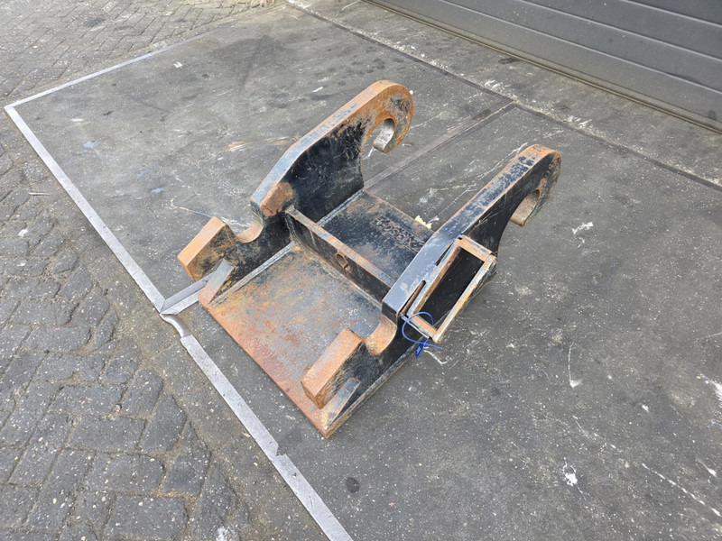 Adaptor plate cw55s verachtert kopplaat cw55s verachtert eurosteel - Quick coupler for Construction machinery: picture 1 Adaptor plate cw55s verachtert kopplaat cw55s verachtert eurosteel - Quick coupler for Construction machinery: picture 1