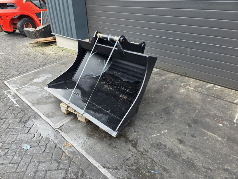 Slotenbak s70 bucket s70 engcon steelwrist s70 bucket - Bucket for Construction machinery: picture 2 Slotenbak s70 bucket s70 engcon steelwrist s70 bucket - Bucket for Construction machinery: picture 2