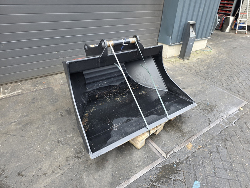 Slotenbak s70 bucket s70 engcon steelwrist s70 bucket - Bucket for Construction machinery: picture 3 Slotenbak s70 bucket s70 engcon steelwrist s70 bucket - Bucket for Construction machinery: picture 3