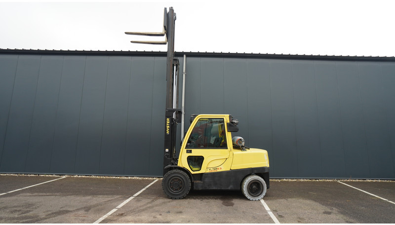 Hyster H5.5FT 6CYL LPG FORKLIFT TRIPLEX - Construction machinery: picture 1 Hyster H5.5FT 6CYL LPG FORKLIFT TRIPLEX - Construction machinery: picture 1