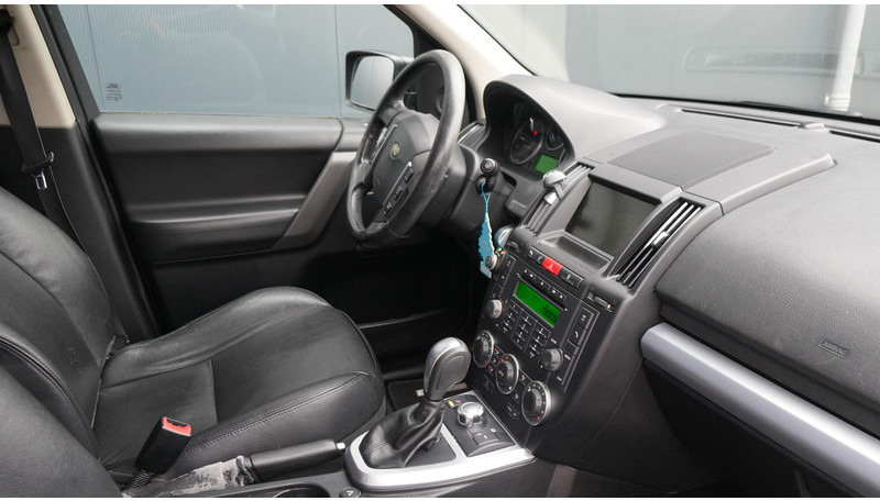 Minibus, Passenger van Land Rover Freelander 2.2 TD4 E 4X4: picture 7 Minibus, Passenger van Land Rover Freelander 2.2 TD4 E 4X4: picture 7