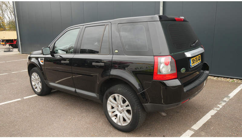 Minibus, Passenger van Land Rover Freelander 2.2 TD4 E 4X4: picture 9 Minibus, Passenger van Land Rover Freelander 2.2 TD4 E 4X4: picture 9