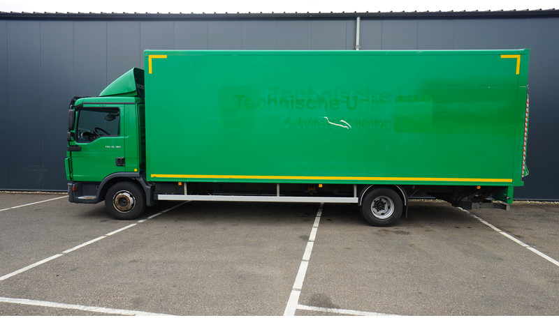 MAN TGL12.180 4X2 CLOSED BOX - Box truck: picture 1 MAN TGL12.180 4X2 CLOSED BOX - Box truck: picture 1