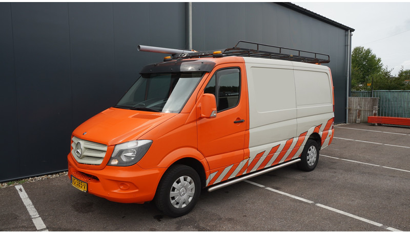 Mercedes-Benz 309 SPRINTER CLOSED BOX - Box van: picture 3 Mercedes-Benz 309 SPRINTER CLOSED BOX - Box van: picture 3