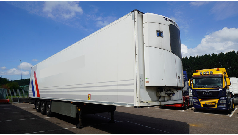 Schmitz Cargobull 3 AXLE FRIGO TRAILER WITH THERMO KING SLX I BI-TEMP - Refrigerator semi-trailer: picture 3 Schmitz Cargobull 3 AXLE FRIGO TRAILER WITH THERMO KING SLX I BI-TEMP - Refrigerator semi-trailer: picture 3